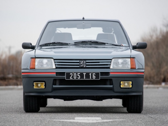 Peugeot 205 T16 1984-1985