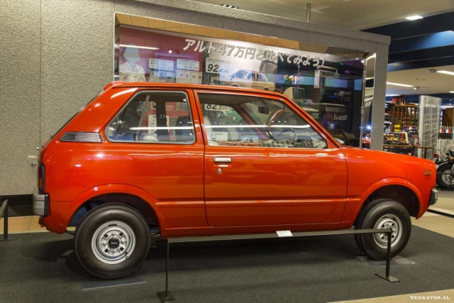 Suzuki-Fronte-550-ss40