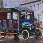 Los primeros buses urbanos que circularon en Chile